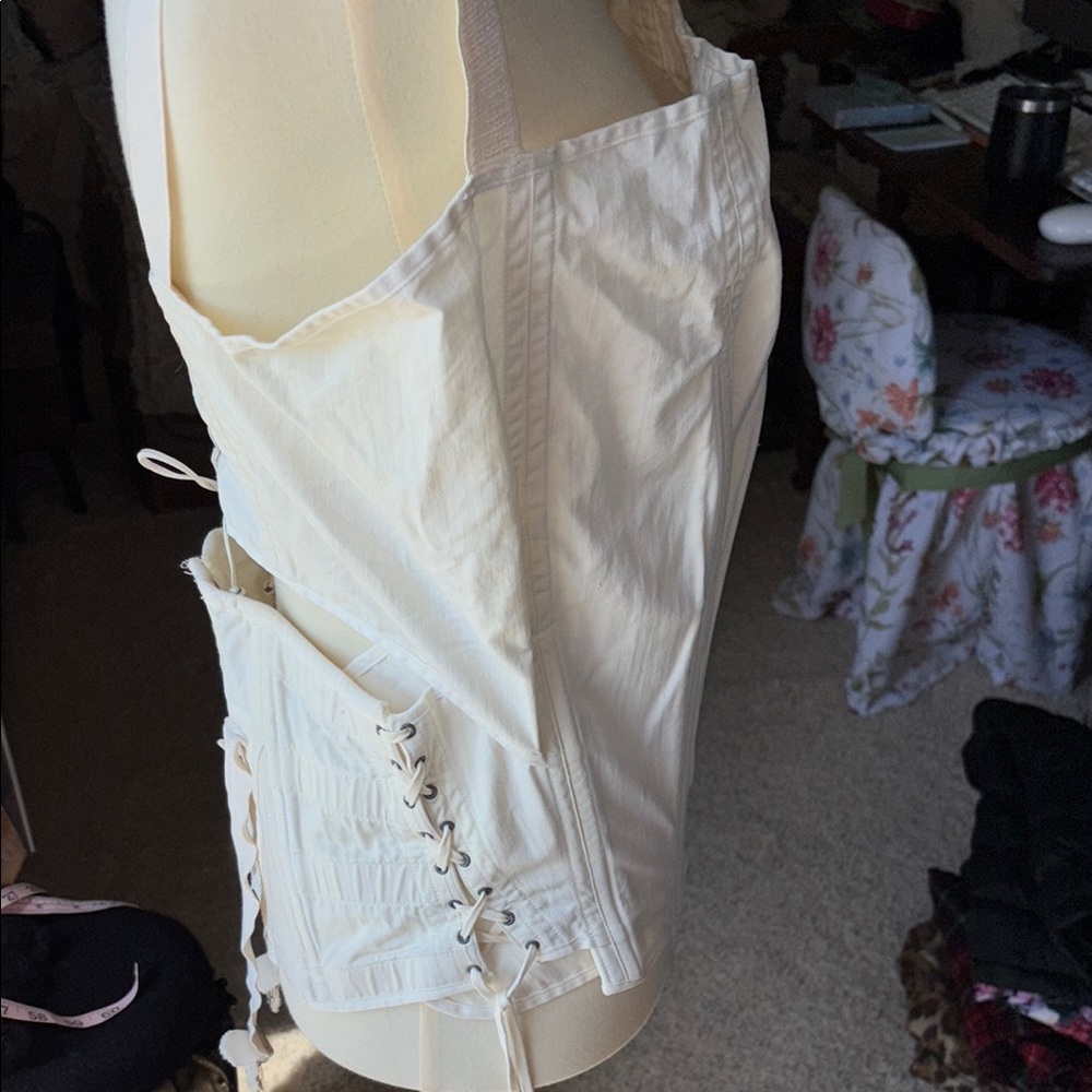 Vintage White/ivory Corset Top - Picture 7 of 11